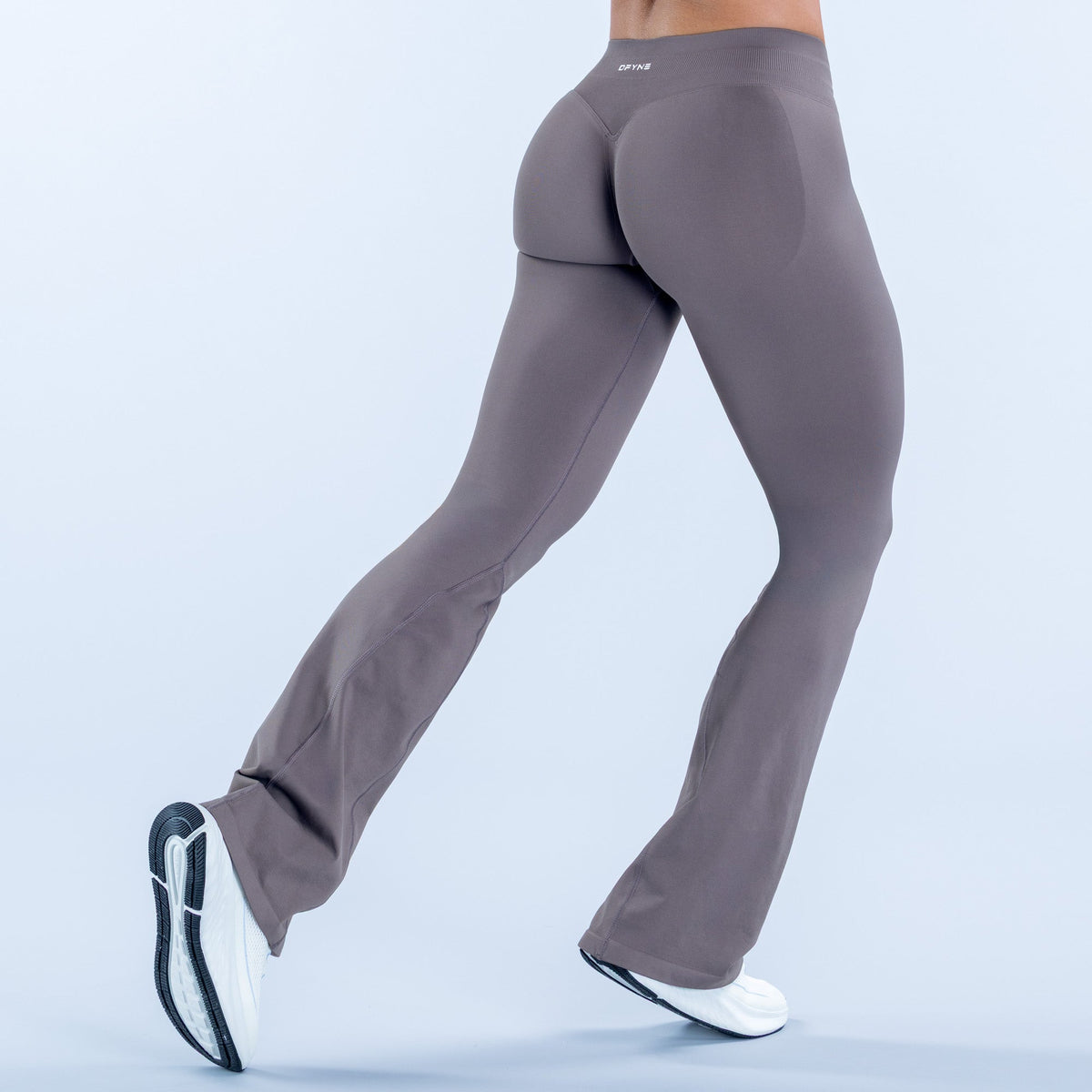 Calça Flare Impact — Truffle