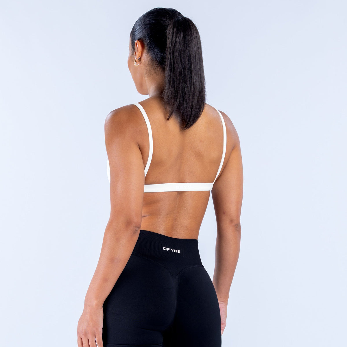 Top Esportivo Impact Decote Redondo — Ivory