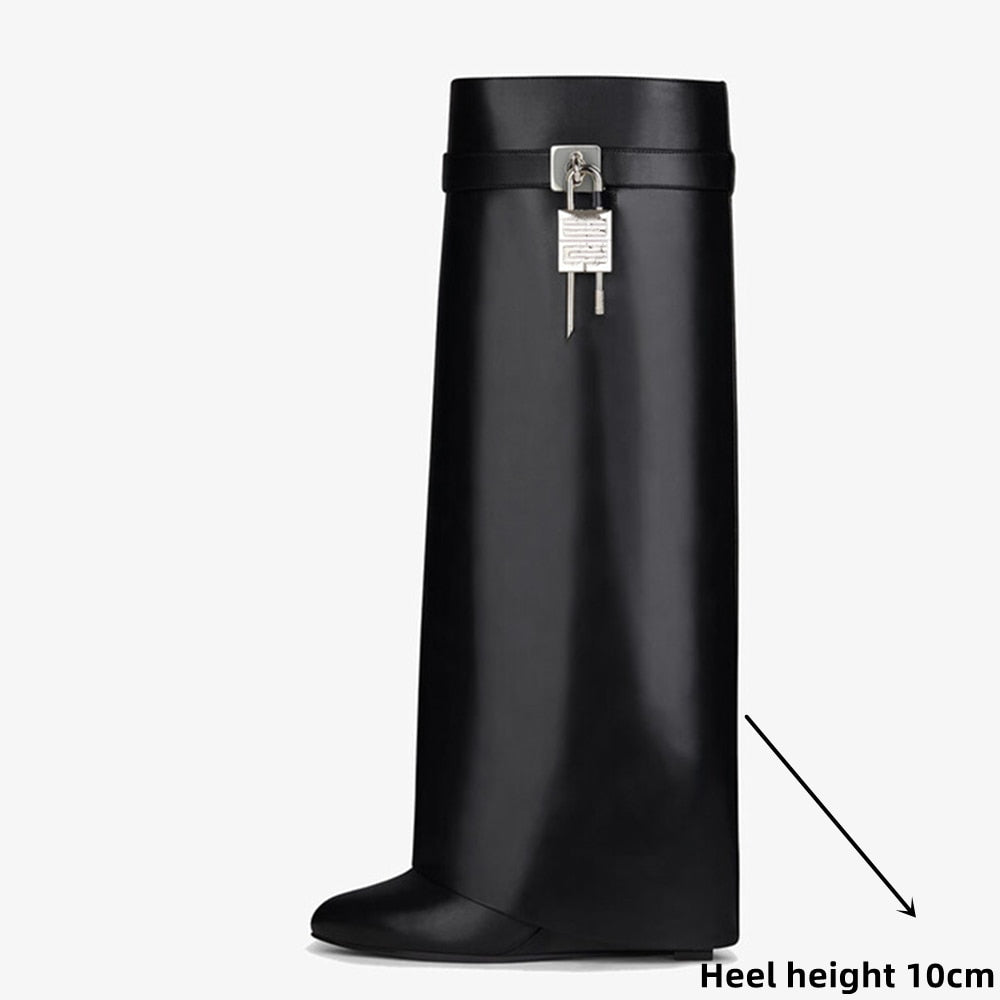 Bota Couro Cano Alto Anabela